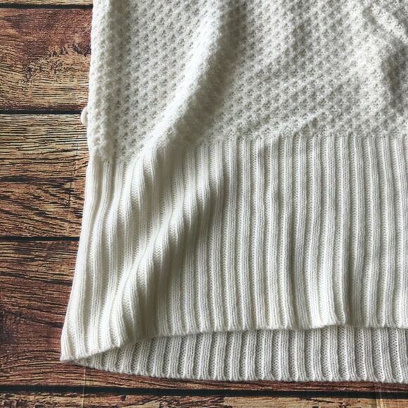 United States Sweaters Cream Knit Mock Neck Short Sleeve Women's Size Large - Picture 2 of 8